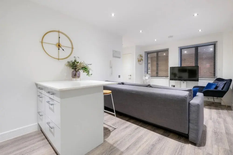 Reading Town Centre 1 and 2 Bdr Apts