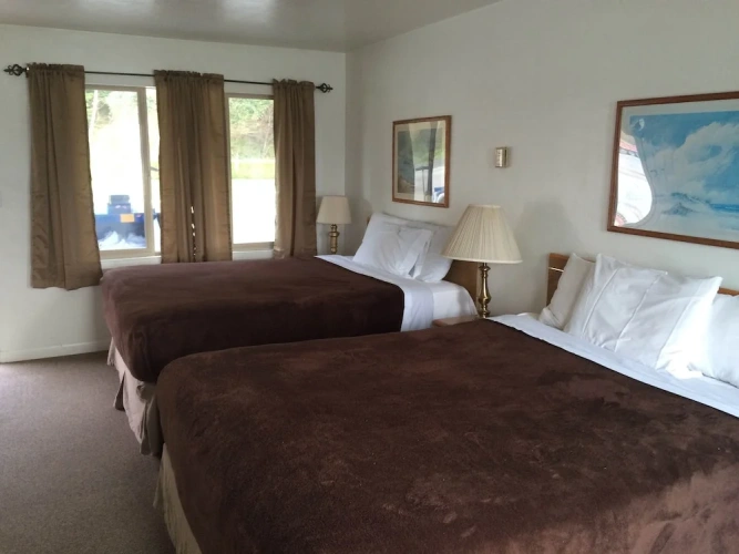 Standard Quadruple room with bay view