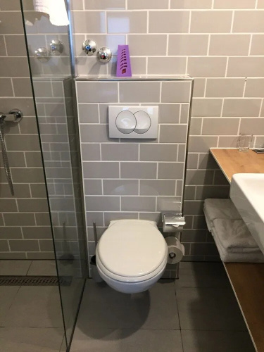 Hotel Living