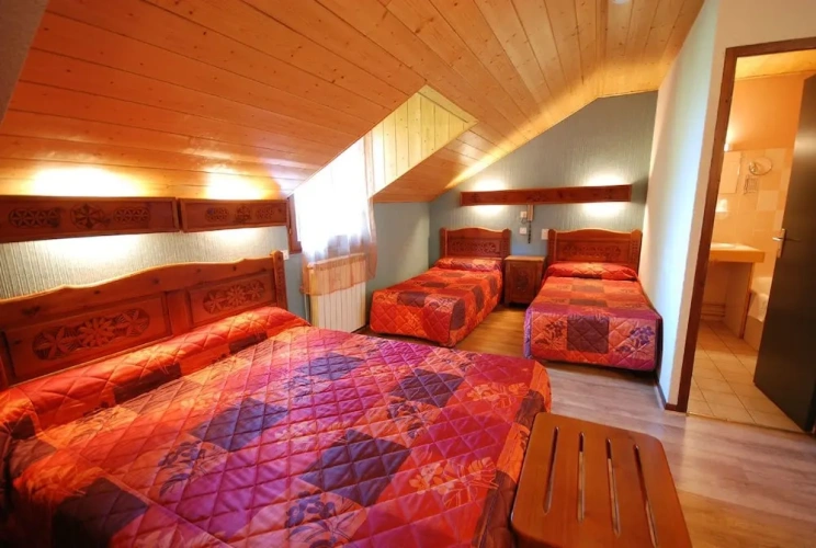 Standard Quadruple room with balcony