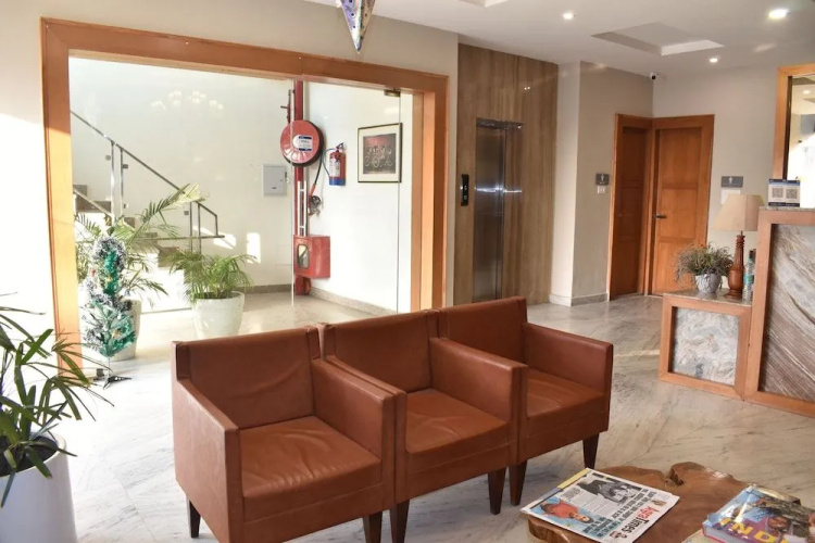 Noosa By Dcrest Hotel