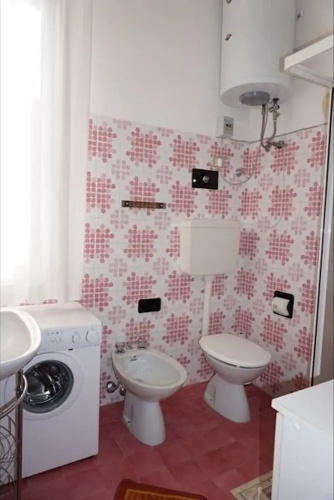 Holiday Home With Garden and Shared Pool