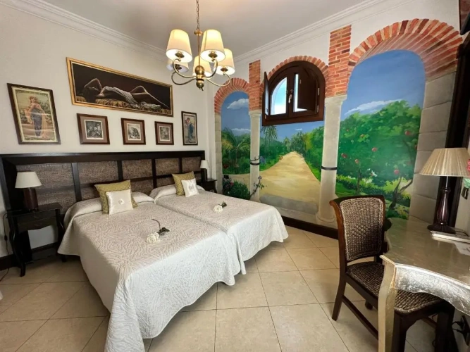 Standard Twin room