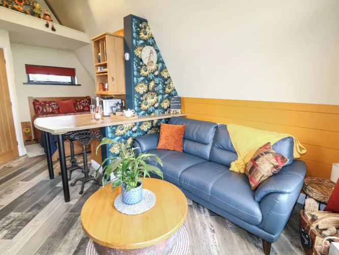 Sunflower Lodge
