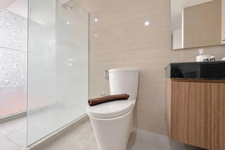Modern Minimalist 2Br At Linden Apartment