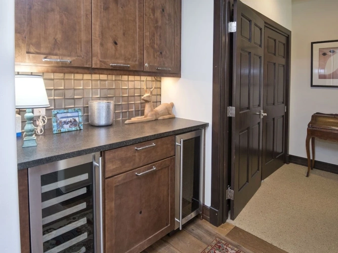 4 Bedrooms Cottage