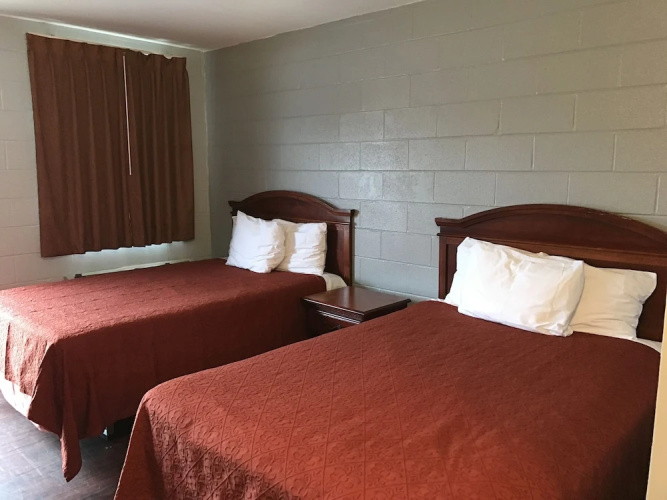 Sky Inn Hotel