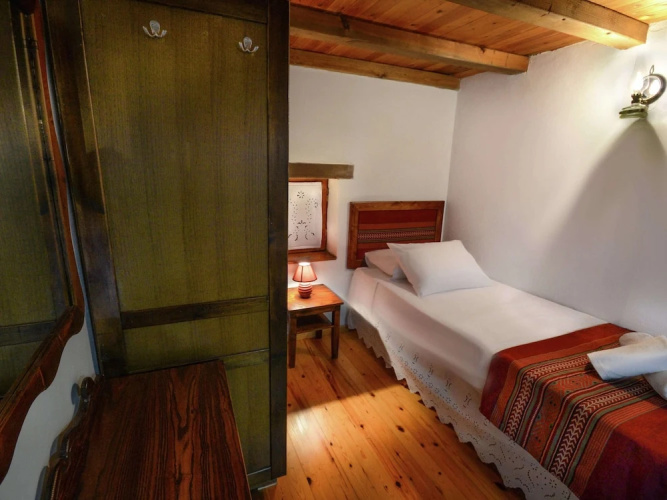Villa in Crete With Vineyard Experience