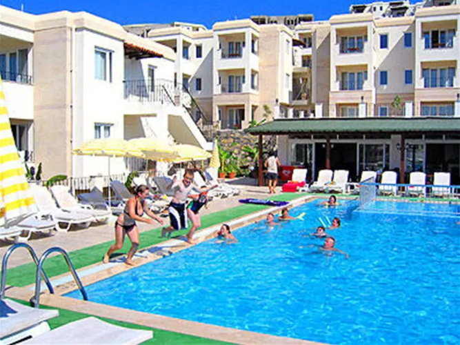 Bitez Life Apart Hotel