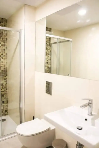 Rose suites and rooms