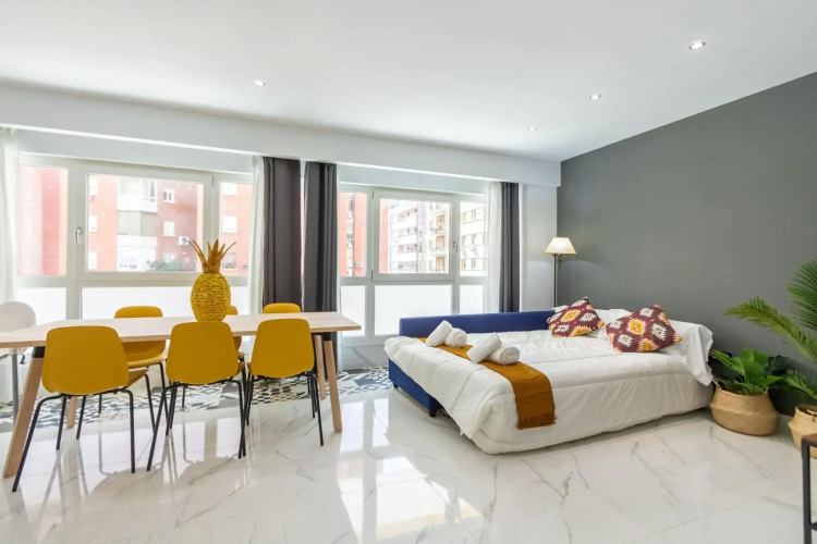 Lujan Deluxe Suites by Valcambre