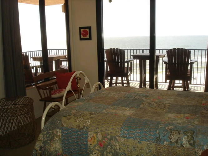 Four Seasons 702e