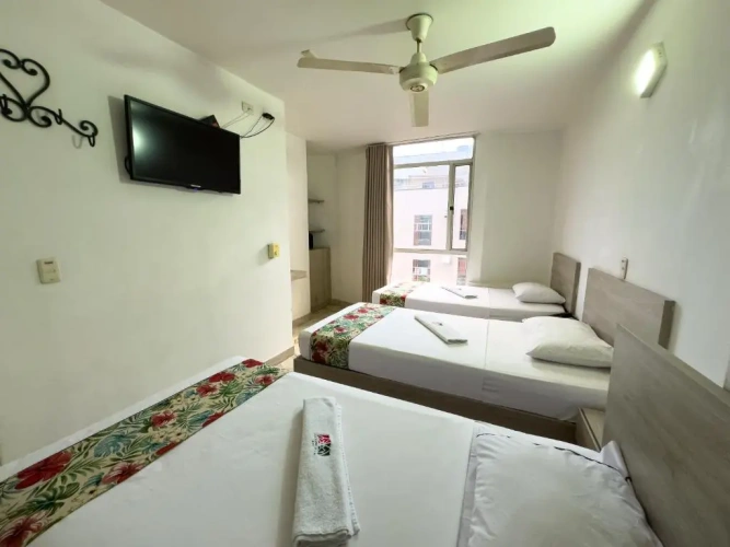 Standard Triple room