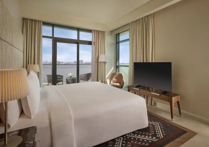 Deluxe Double Suite with river view