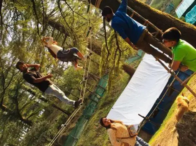 Northern Adventure Camp & Cottages