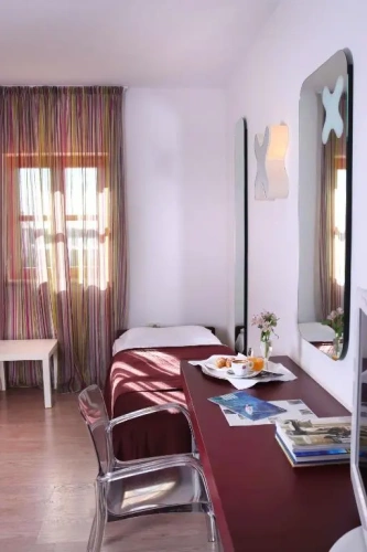 Superior Single room