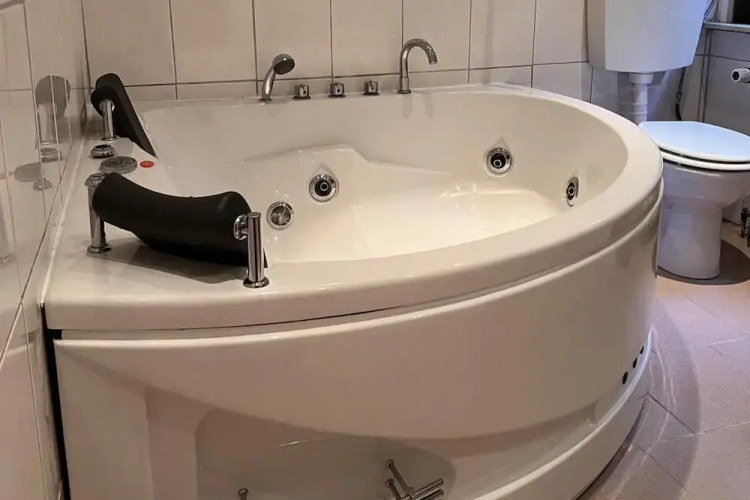Beautiful 8 Bed Apartment in Hallenberg