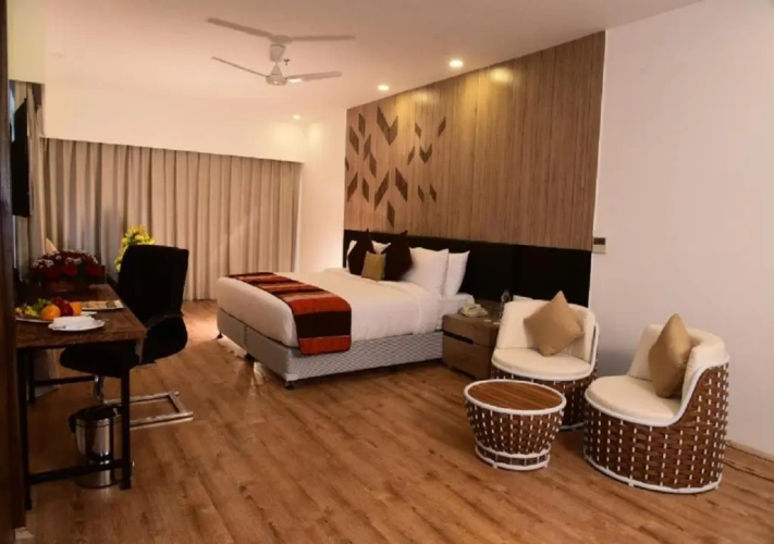 Executive Suite with balcony