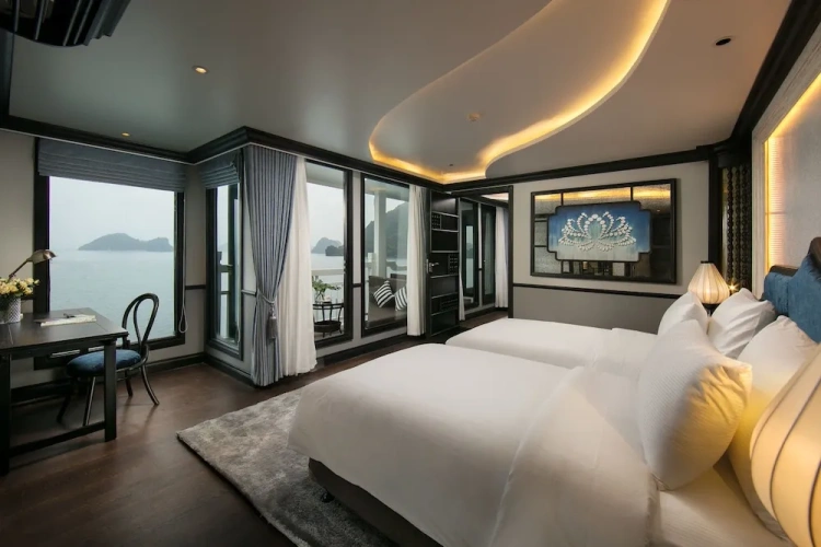 Family Suite with balcony