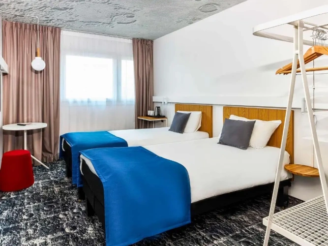 Twin room