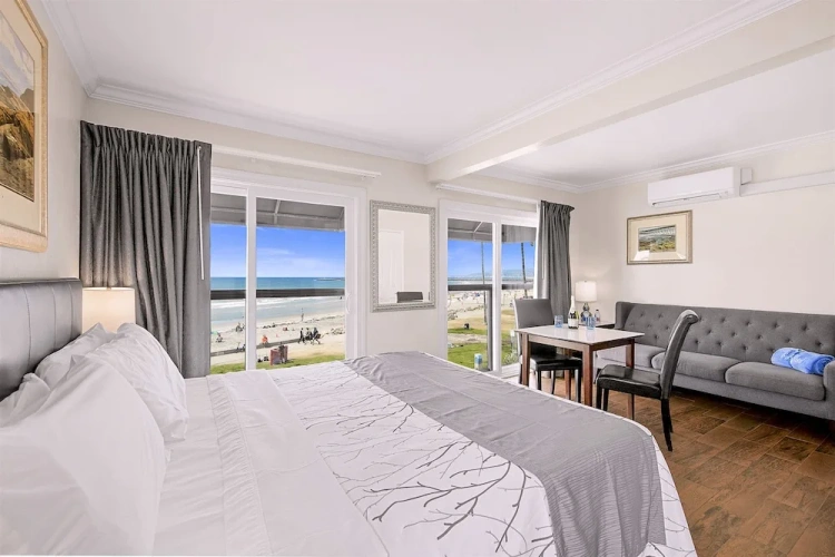 Double Suite