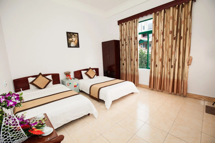 Alex Ha Long Hotel