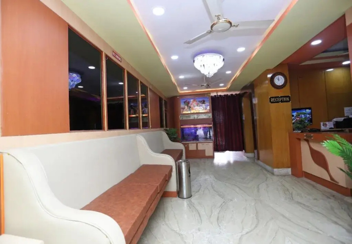 Raj Rajeswari By OYO Rooms