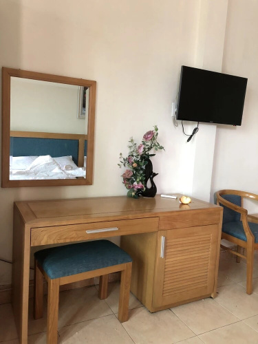 Cat Ba Central Point Hotel