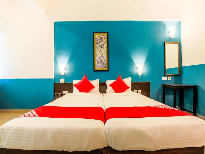 OYO 22006 Flagship Paradise Inn