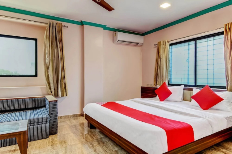 Shloka Lodging