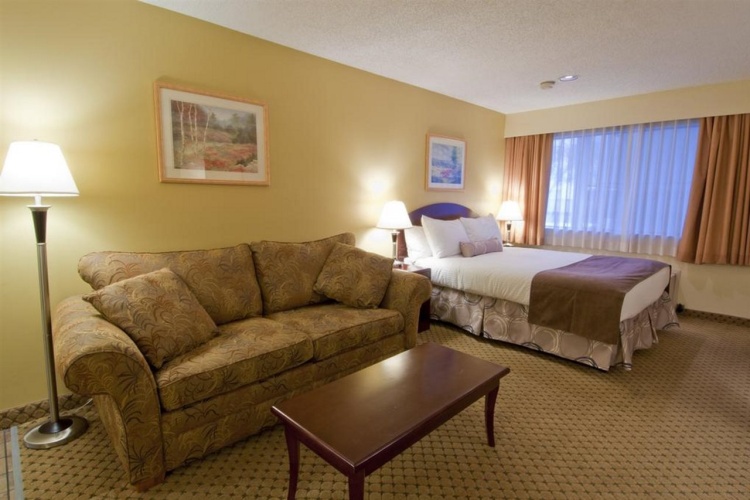 Best Western Plus Burnaby Hotel photo 11