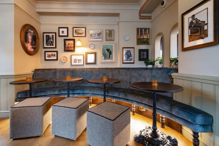 Bear Hotel