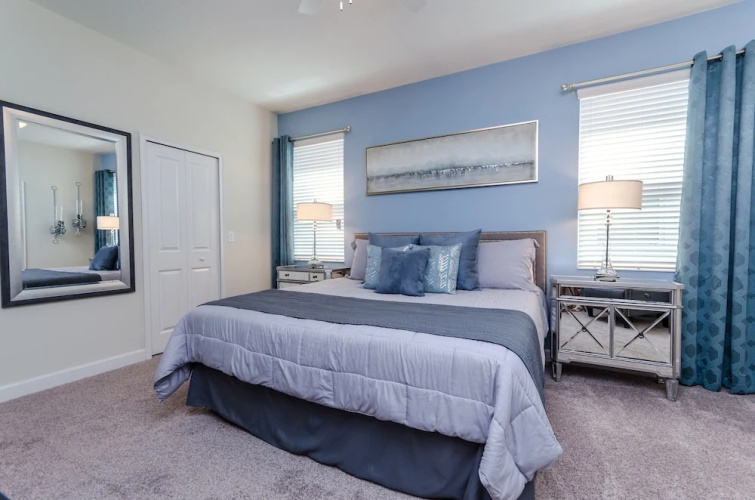 Gorgeous Home W/private Pool & Spa Sleeps 25!