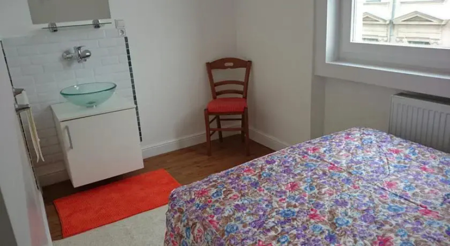 Panoramic Flat