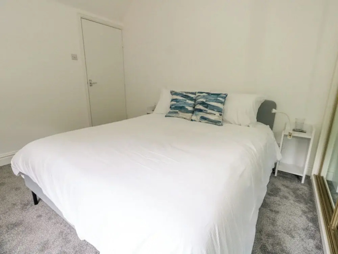 3 Harbour Heights