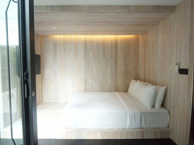 Container Hotel
