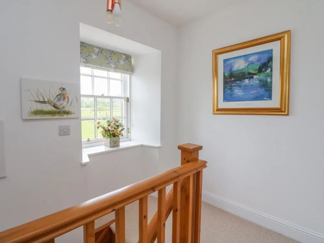 Seaview-barsloisnach Cottage