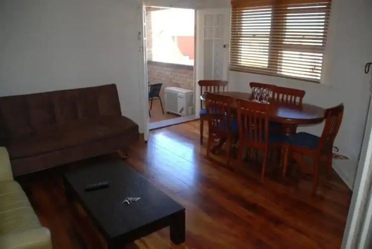 2 Bedrooms Apartment with balcony