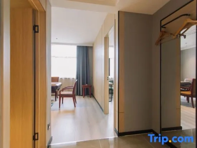 Deluxe Double Suite