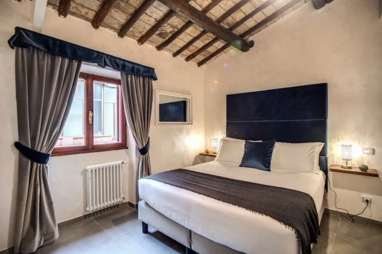 Deluxe Double room with view