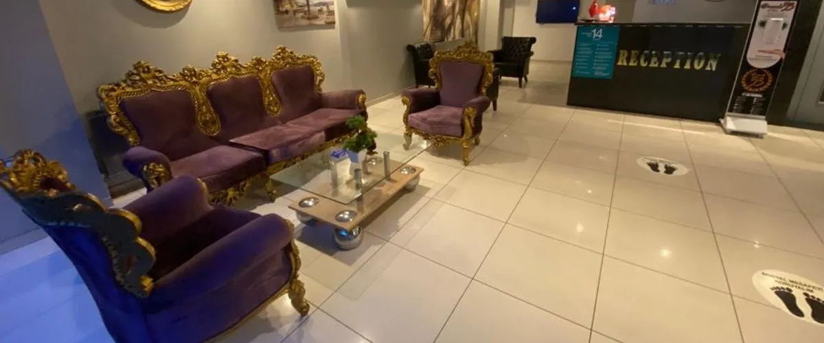 Grand 53 Hotel