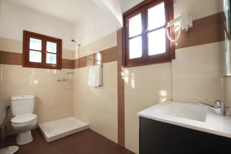 Traditional Apartments Alexandra