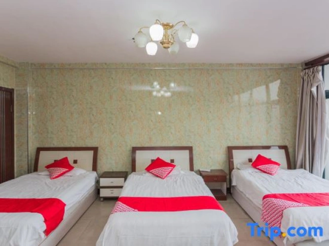 Deluxe Triple room