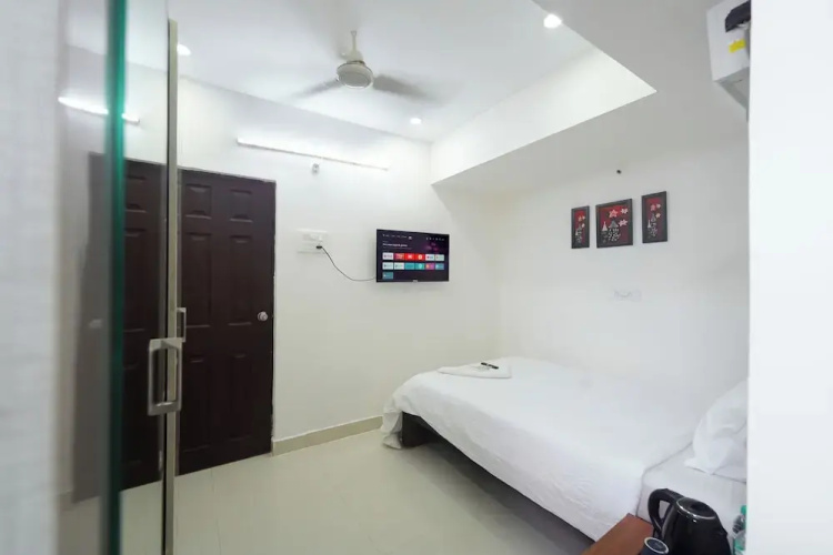 Hivee Hotel