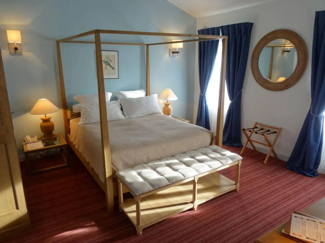 Hotel Rollan De By