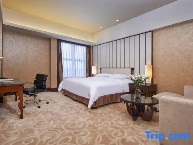 2 Bedrooms Deluxe Duplex Suite