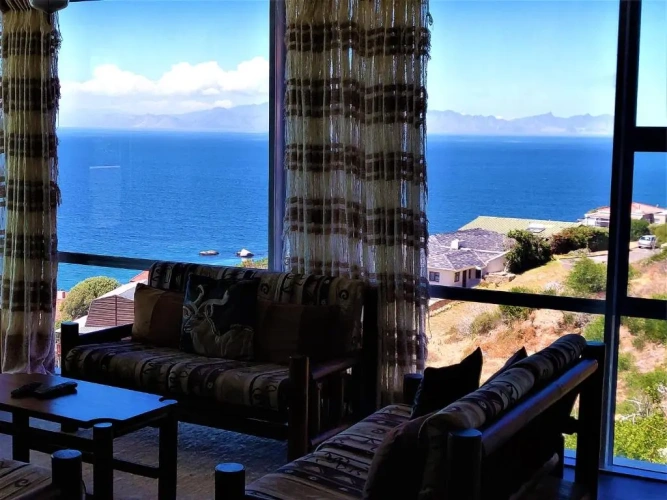 1 Bedroom Apartment with ocean view