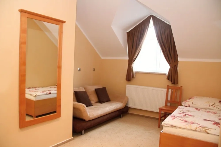 2 Bedrooms Standard Quadruple room