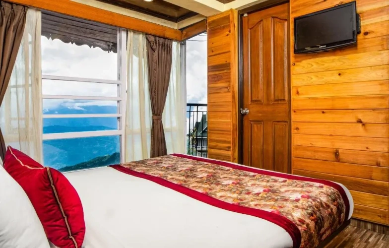 Deluxe room with balcony