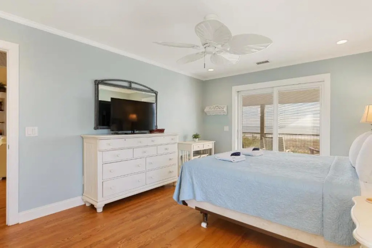 211 E Arctic - Tee Fore Two - Oceanfront - 4 Bedrooms